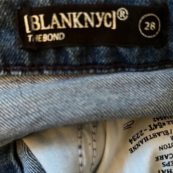 Blank NYC Mid Rise Skinny Zipper Leg Jeans - Picture 6 of 7